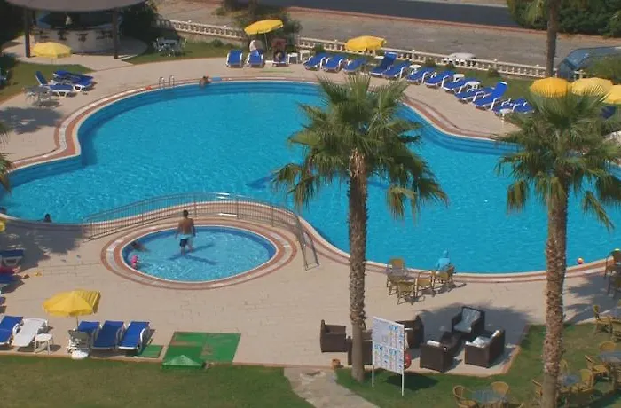 Otel Royal Palace Kuşadası