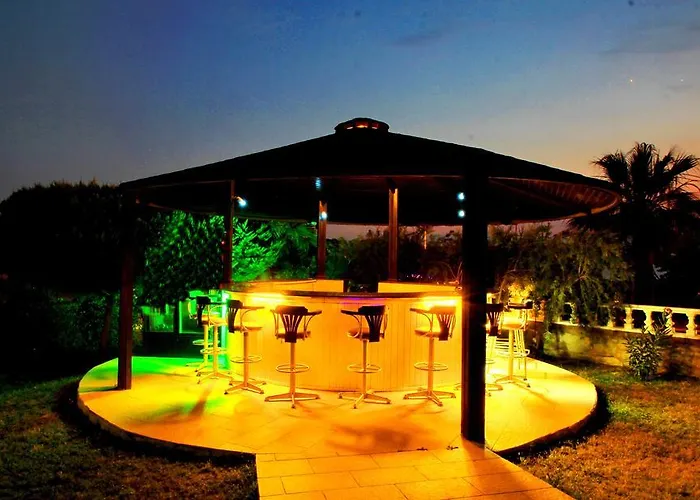 Royal Palace Otel Kuşadası