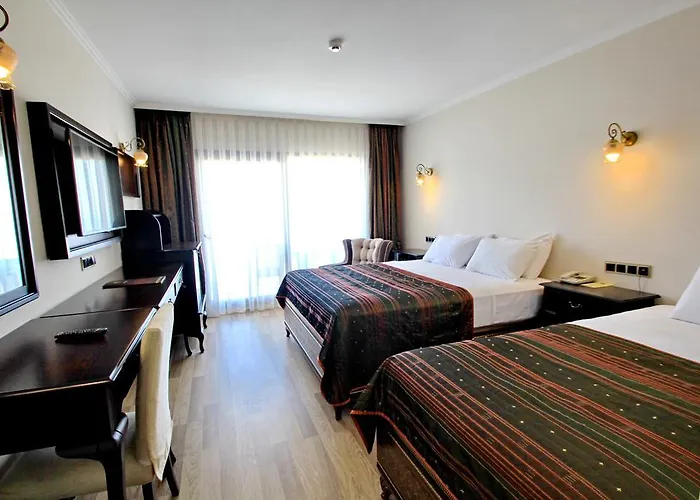 Royal Palace 4* Kuşadası