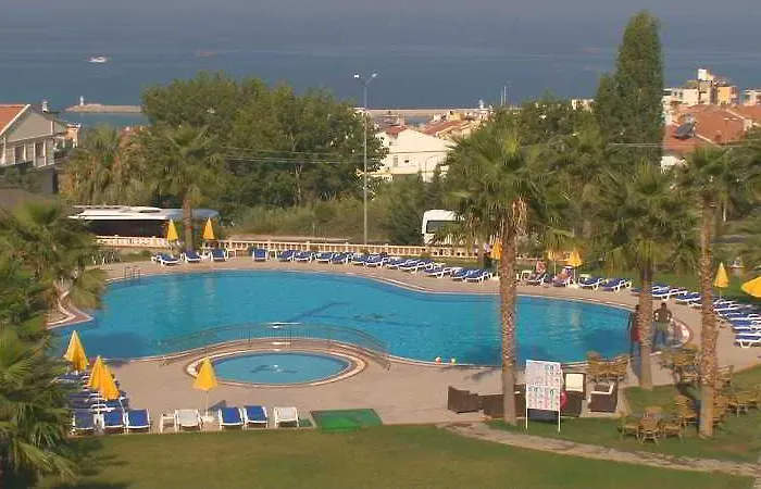 Royal Palace Otel 4*