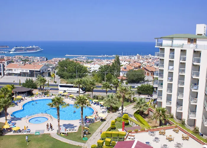 Otel Royal Palace 4*