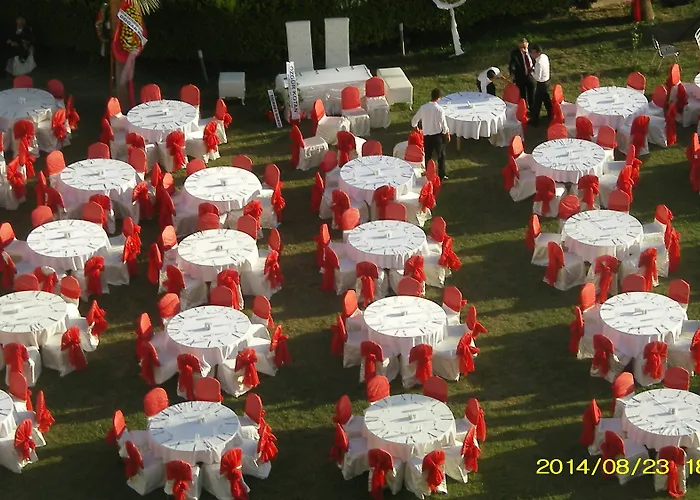 Otel Royal Palace Kuşadası