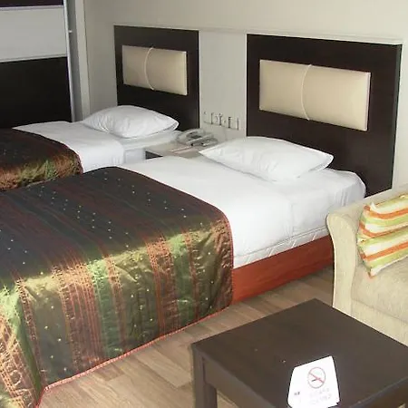 Royal Palace 4* كوشاداسيه