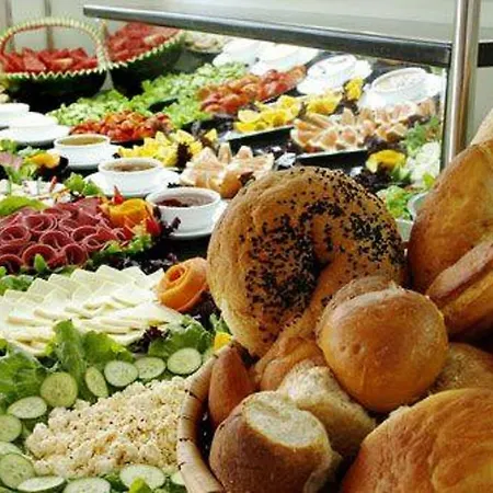 Royal Palace クシャダス