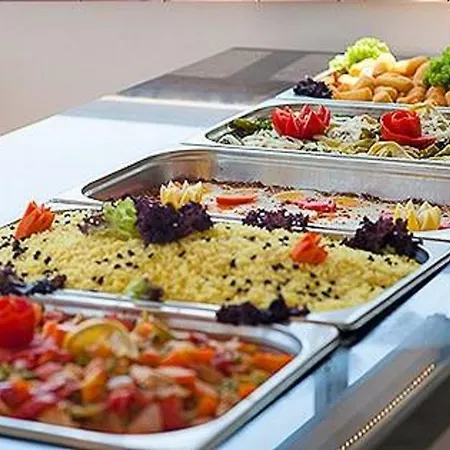 Royal Palace ホテル