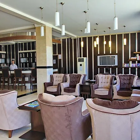 Royal Palace 4* كوشاداسيه