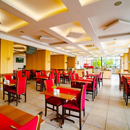 Royal Palace Hotel Kusadasi