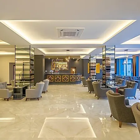 Royal Palace Hotel Kusadasi