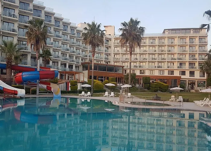 Royal Palace 4* Kuşadası