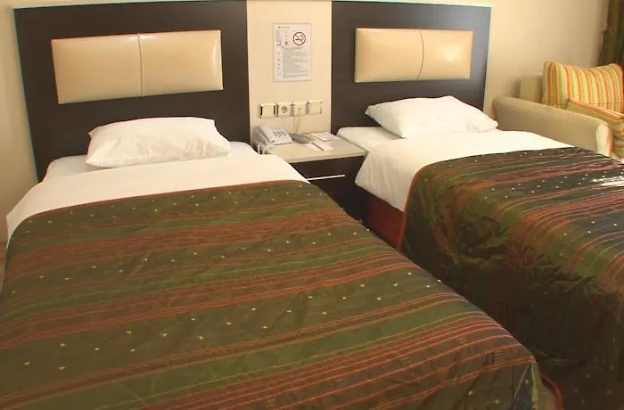 Otel Royal Palace 4*