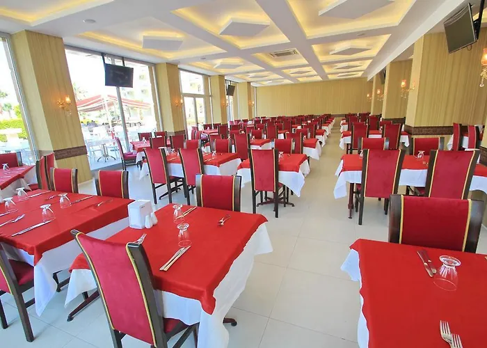 Royal Palace Otel Kuşadası